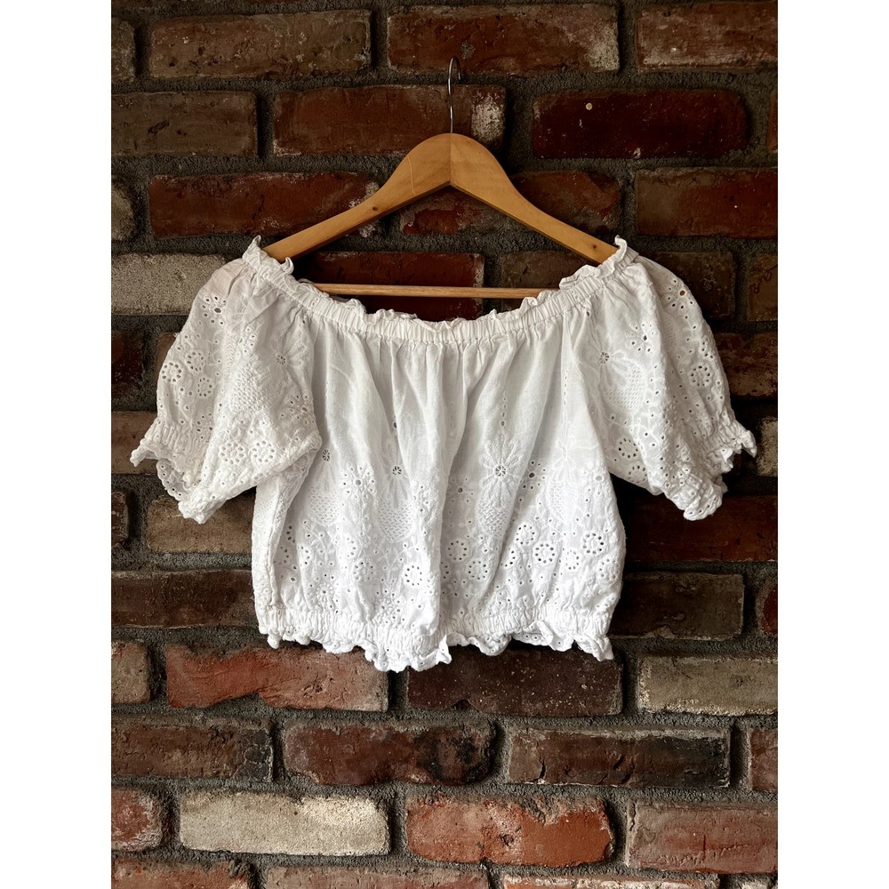 Loveriche cotton eyelet cropped top - Size Large